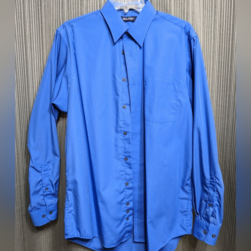 Mens medium dress shirt Puritan